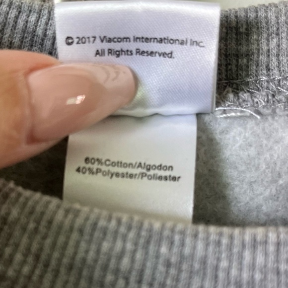 Mtv sweatshirt. Size Medium. - Picture 7 of 8